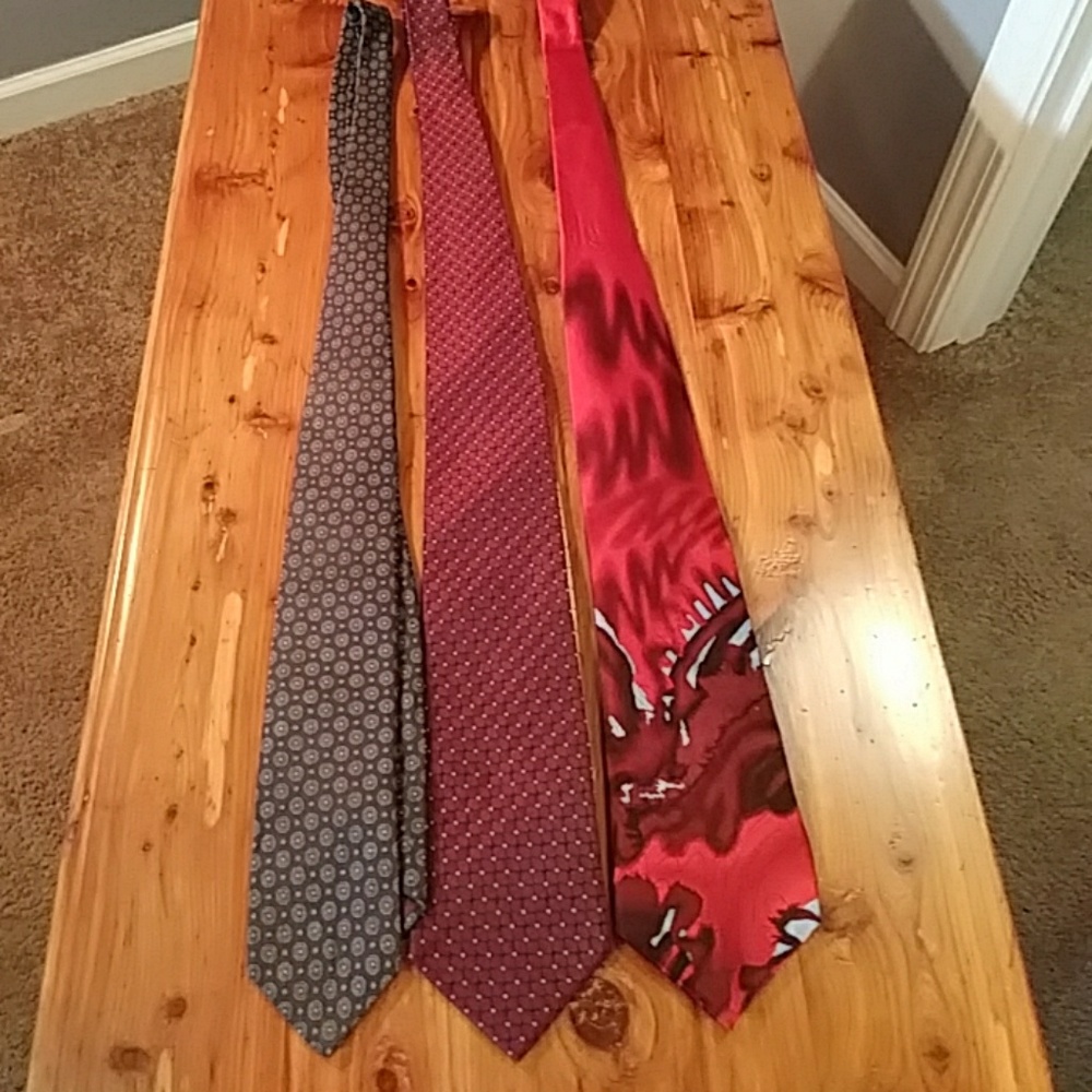 Lot of 3 neckties